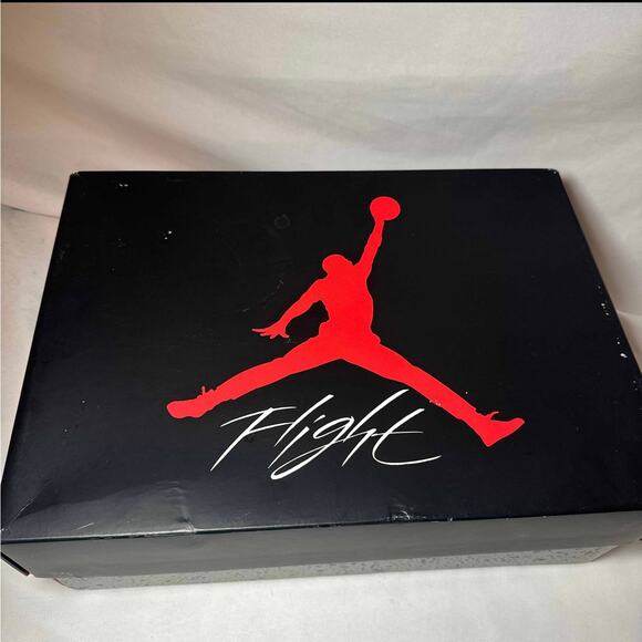 Size 8.5 - Nike Air Jordan 4 Retro Red Thunder Men's Shoes - Picture 10 of 11